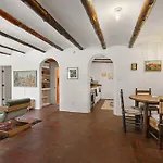 Holiday home Soulful Historic Adobe - 5 Mins To Plaza - Spacious And Inspiring *
